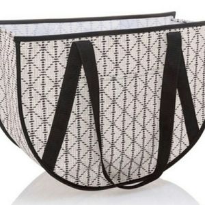 Thirty-One Gifts Round Utility Tote Moroccan Tile Weave